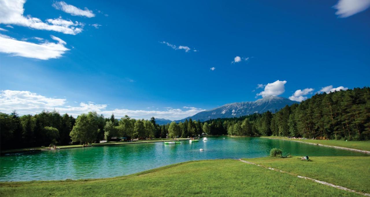 Bungalovi Camping Sobec Hotel Lesce  Exterior photo